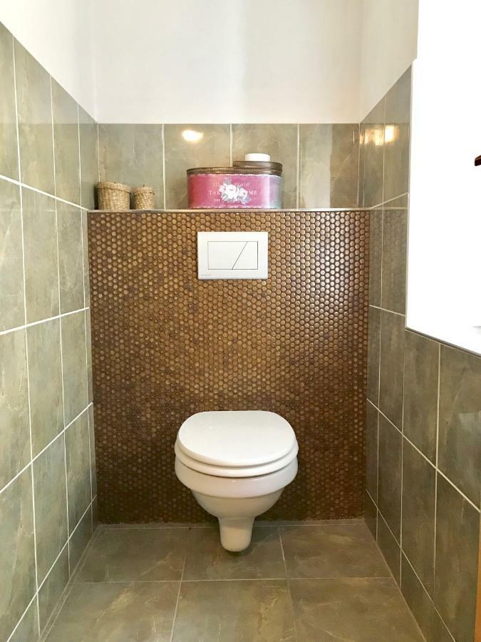 Budyne Apartment Budyne nad Ohri 外观 照片
