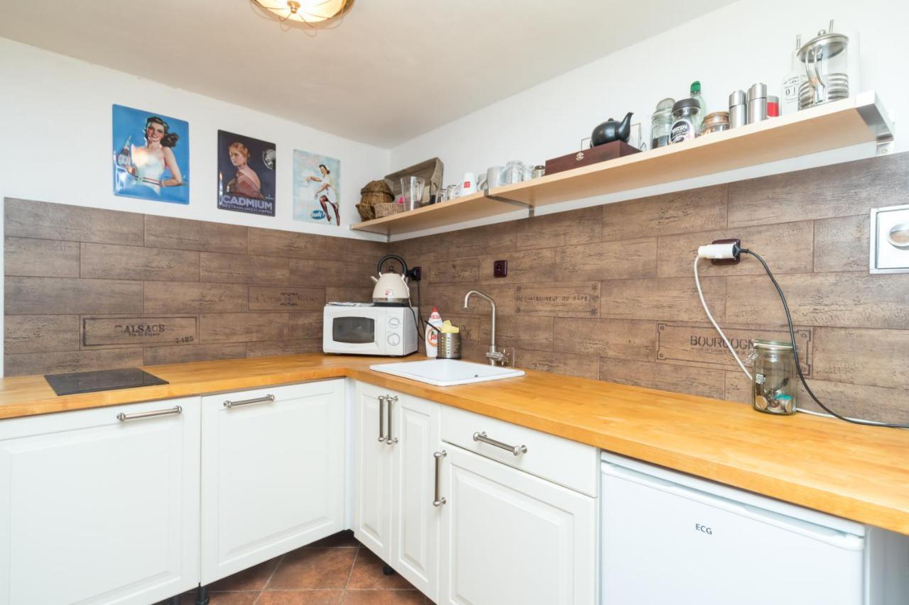 Budyne Apartment Budyne nad Ohri 外观 照片