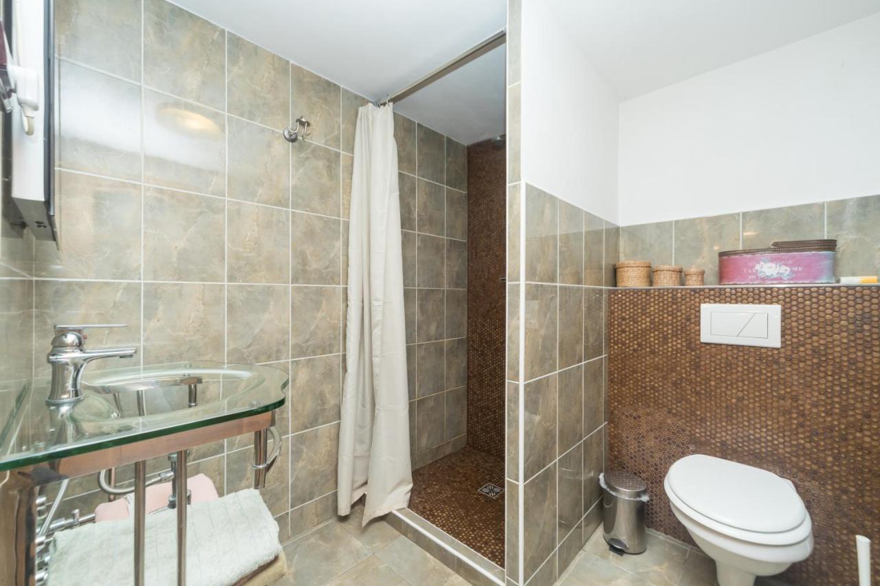 Budyne Apartment Budyne nad Ohri 外观 照片